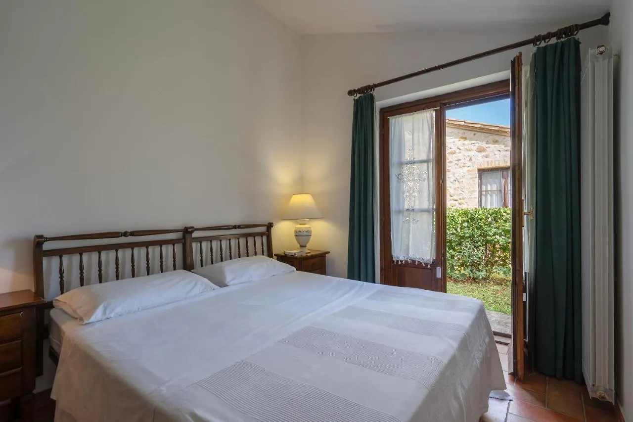 Aparthotel Le Rocche Di Valiano