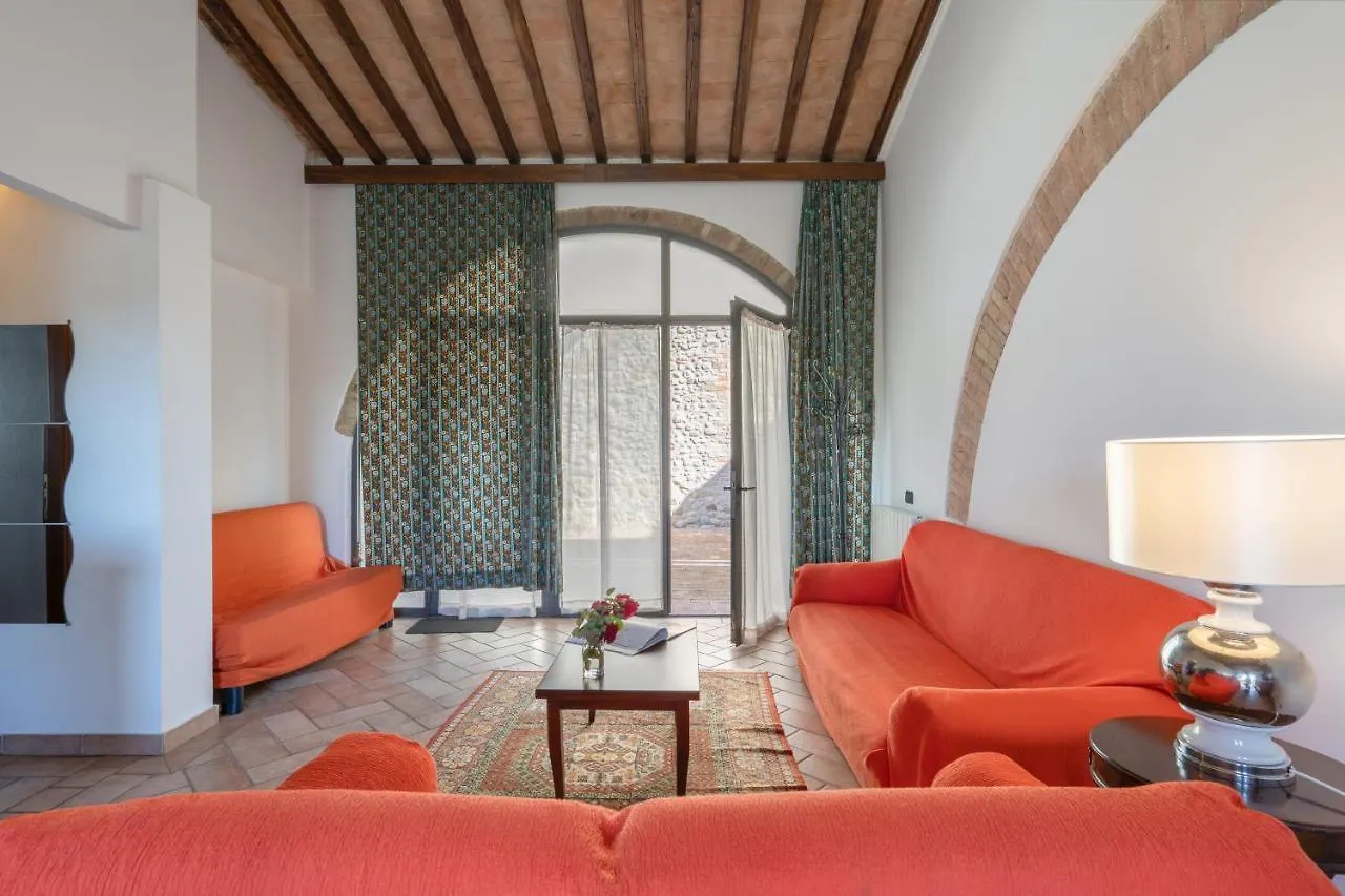 Aparthotel Le Rocche Di Valiano 3*,