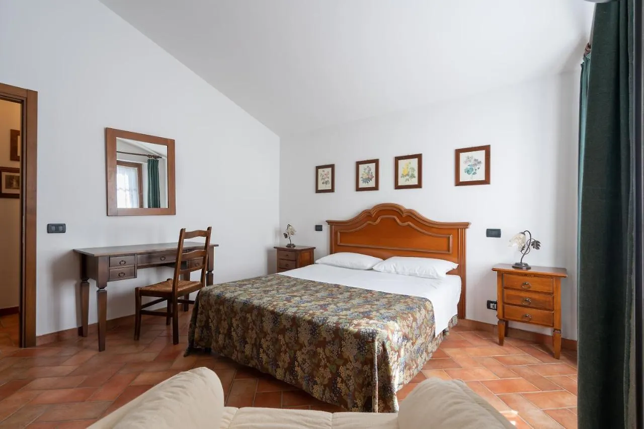 Aparthotel Le Rocche Di Valiano 3*,